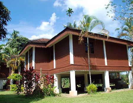 Green Village Pasir Salak Eco River Resort Kampung Gajah  Exterior foto