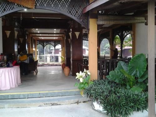 Green Village Pasir Salak Eco River Resort Kampung Gajah  Exterior foto