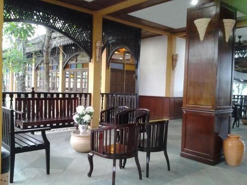 Green Village Pasir Salak Eco River Resort Kampung Gajah  Exterior foto